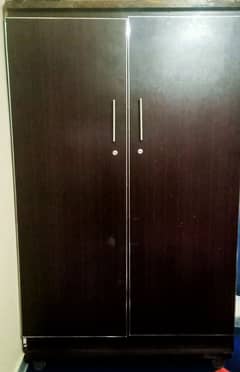 fine quality new wardrobe/cupboard