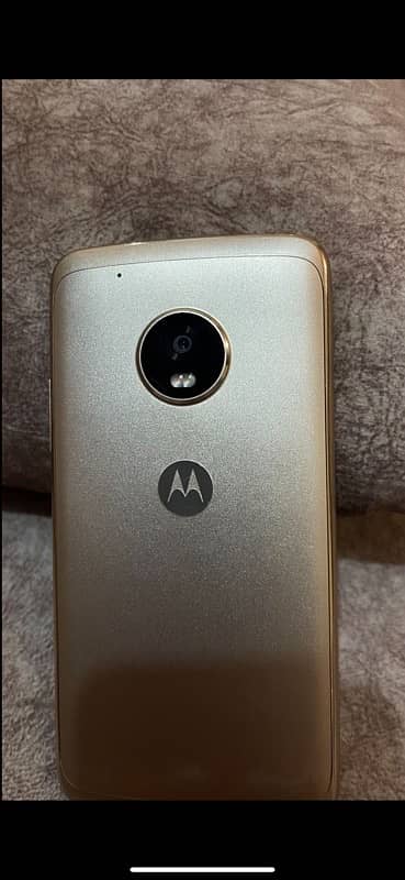 moto g5 plus 6