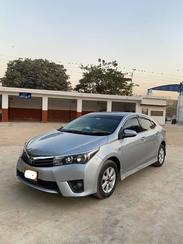 Toyota Corolla Altis 2015 3