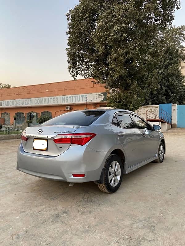 Toyota Corolla Altis 2015 7