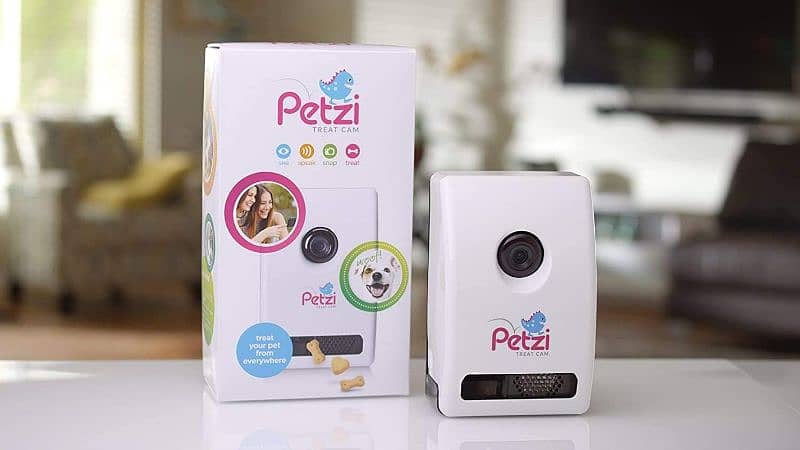 Petzi Treat Cam: Wi-Fi Pet Camera & Treat Dispenser 2