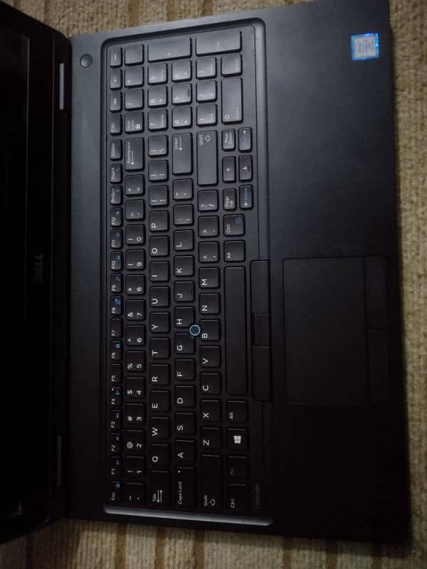 Dell latitude 5580 Core i5 7th gen 10