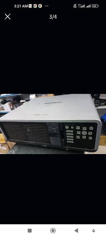 panasonic pt d6000 multimedia Projector 6500 lumens Large venue 2