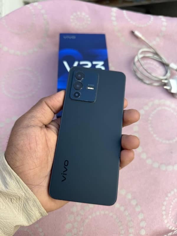 vivo v23 5G New Condition box + orignal Charges 4