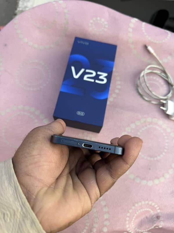 vivo v23 5G New Condition box + orignal Charges 5