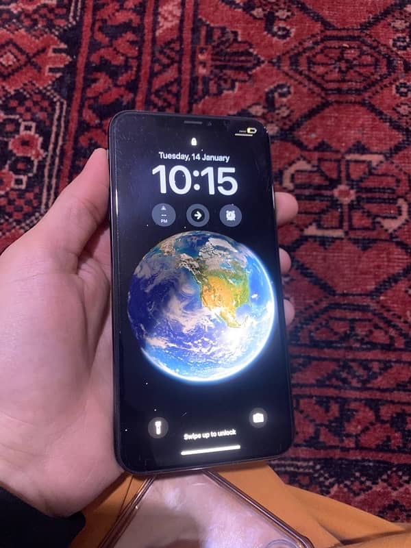 I PHONE XS MAX 1