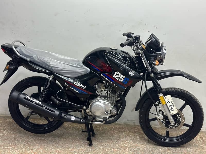 yamaha ybr125g 2022 model ( 12000km used ) 0