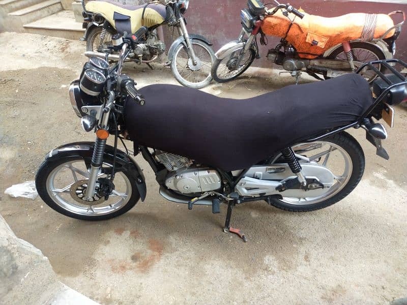 SUZUKI GS 150 SE 10