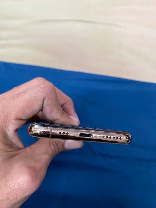 iphone xs 64gb factory unlock lush condition 5