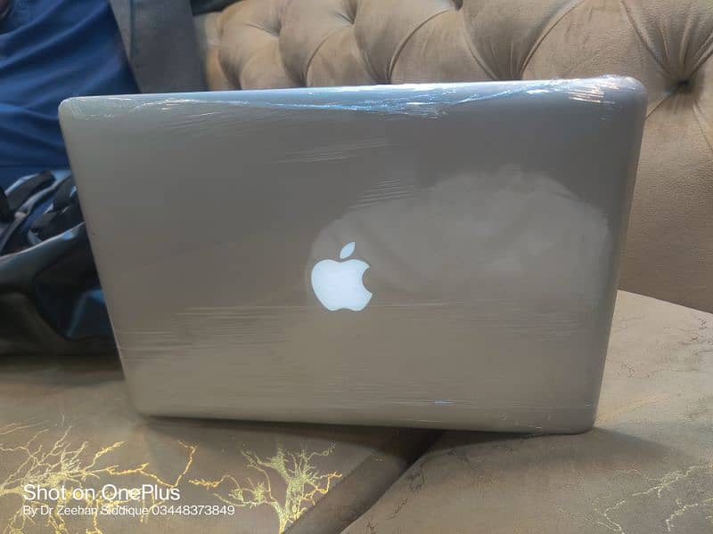 MacBook  pro 2012 Apple 0