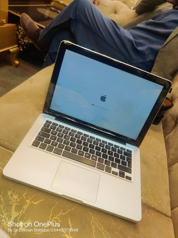 MacBook  pro 2012 Apple 1