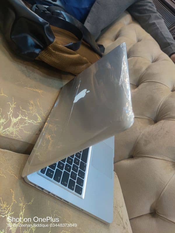 MacBook  pro 2012 Apple 2