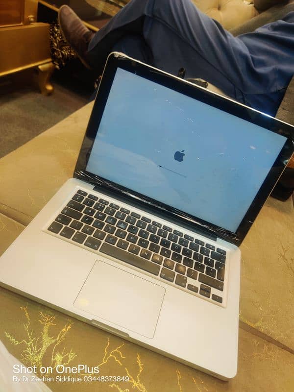 MacBook  pro 2012 Apple 3