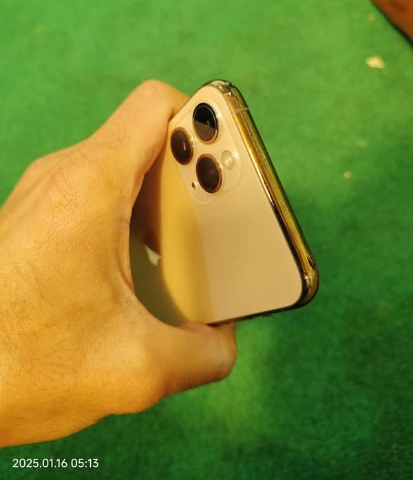 Iphone 11 Pro 256GB PTA Approved 6