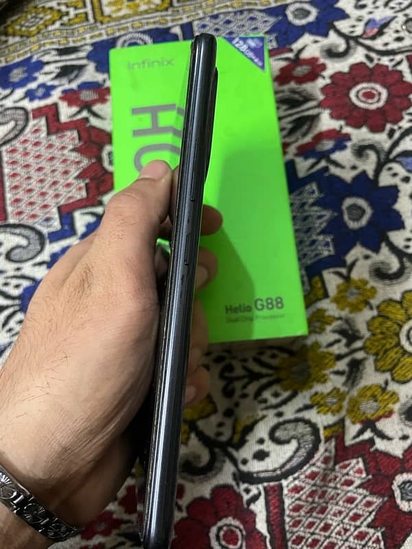 infinix hot 11s 2