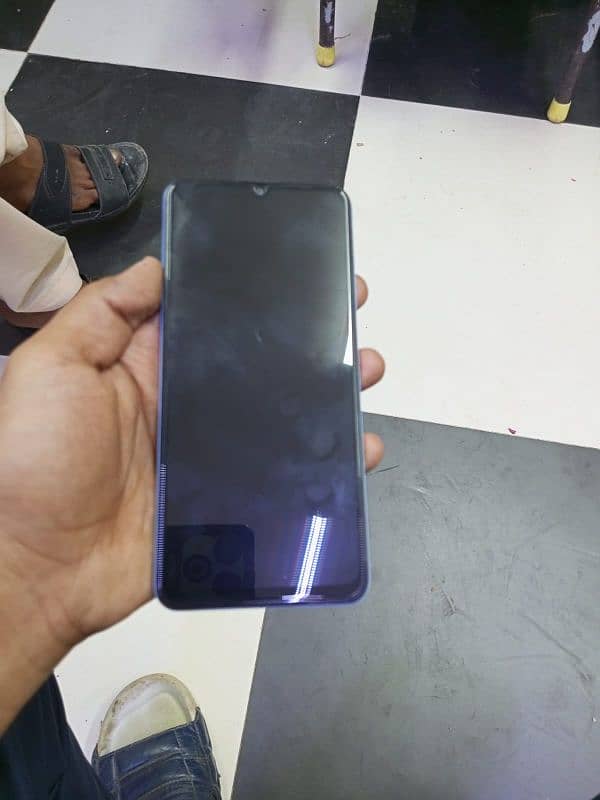 realme not 50 10/10 condition+ 1 year company warranty mobile 1