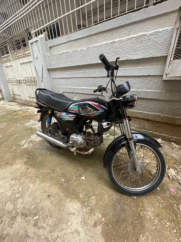 UNIQUE 70cc 2018 in good condition  (03113409668) 0