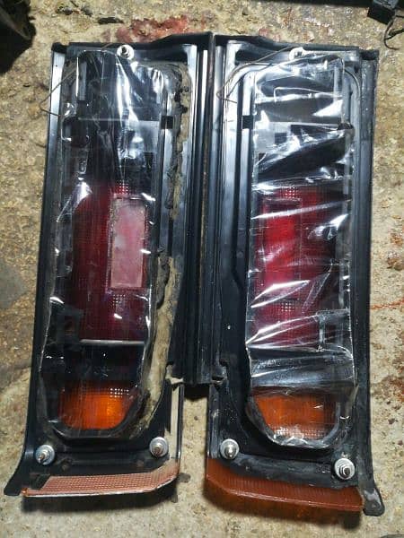 Nissan b12 Good Condition Back Lights Set 2