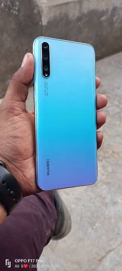 Huawei Y8P