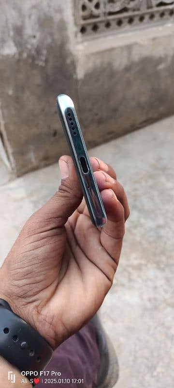 Huawei Y8P 4