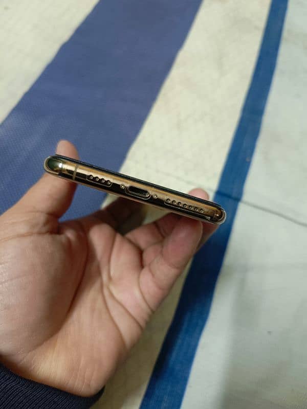 iphone xs max 256gb 4