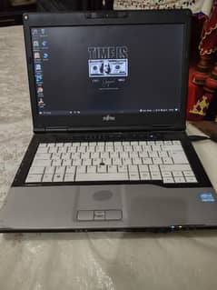 Fujitsu laptop 4gb 360 hard (without battery)