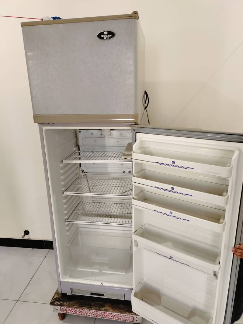 Dawlance Refrigerator in good condition for sale 0