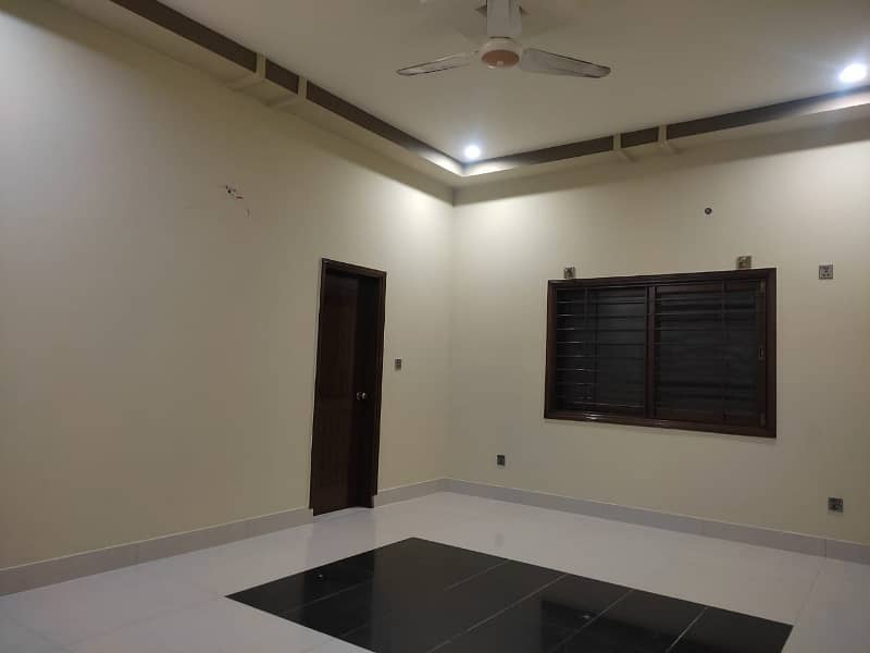 three bed dd first floor portion with roof for rent in johar 12