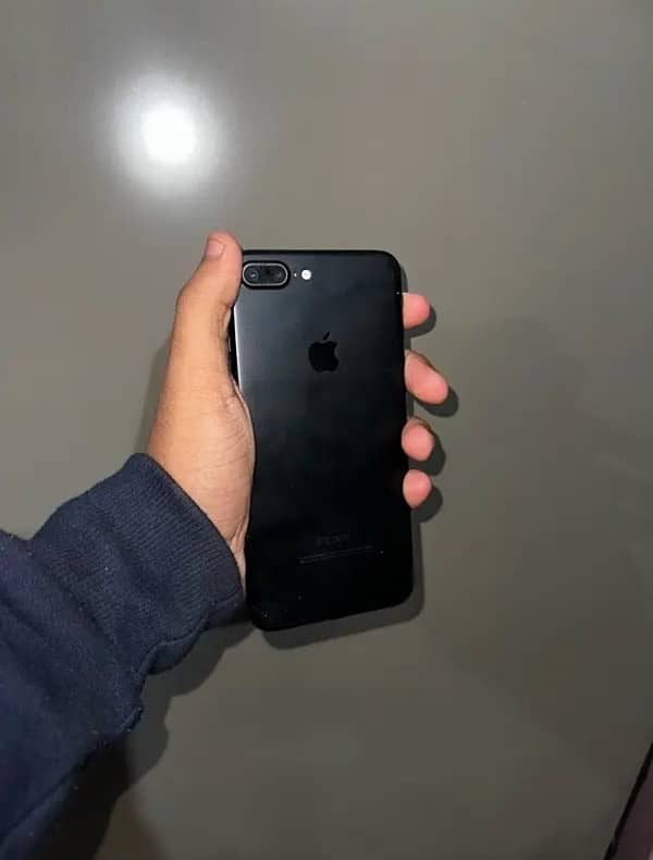 iphone 7+ 1