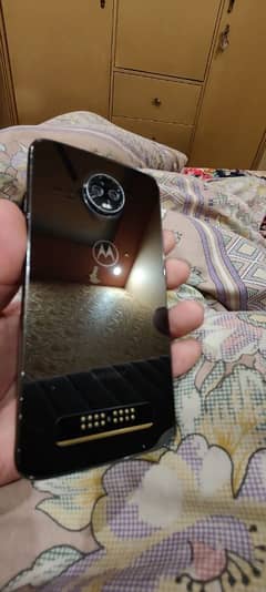 Moto z3 4/64 Officiall PTA Aproved Singal Sim