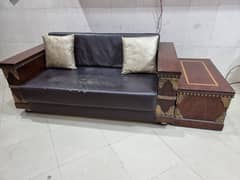 Stylish Office Sofa Set with Side Table – Durable and Comfortable