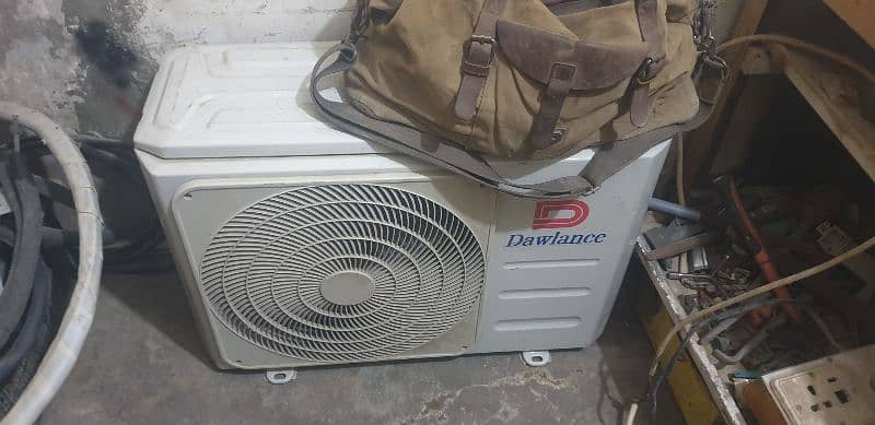 Dawlance 1.5 ton inverter a. c 1