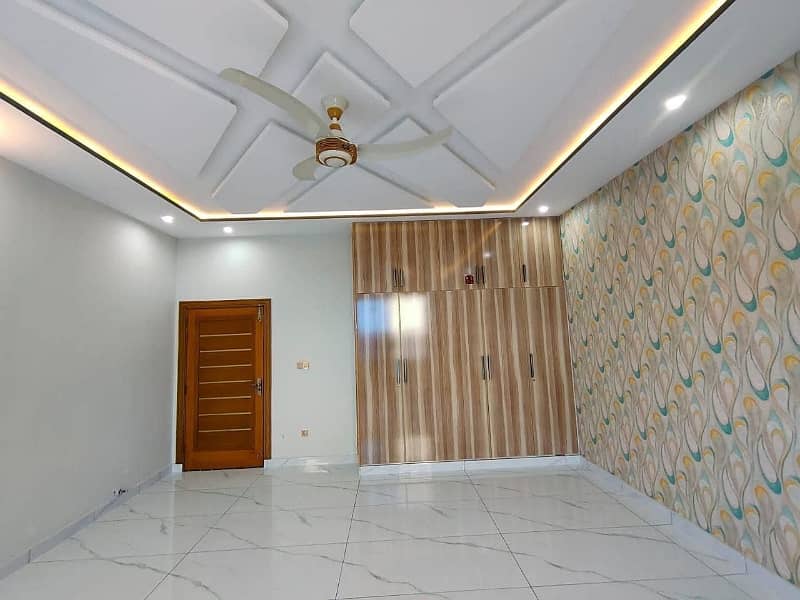 1 Kanal Brand New House For Sale 6