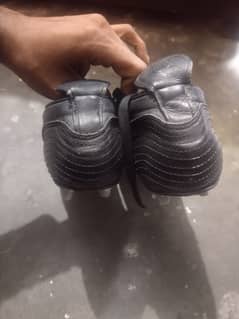 football shoes kit for sell