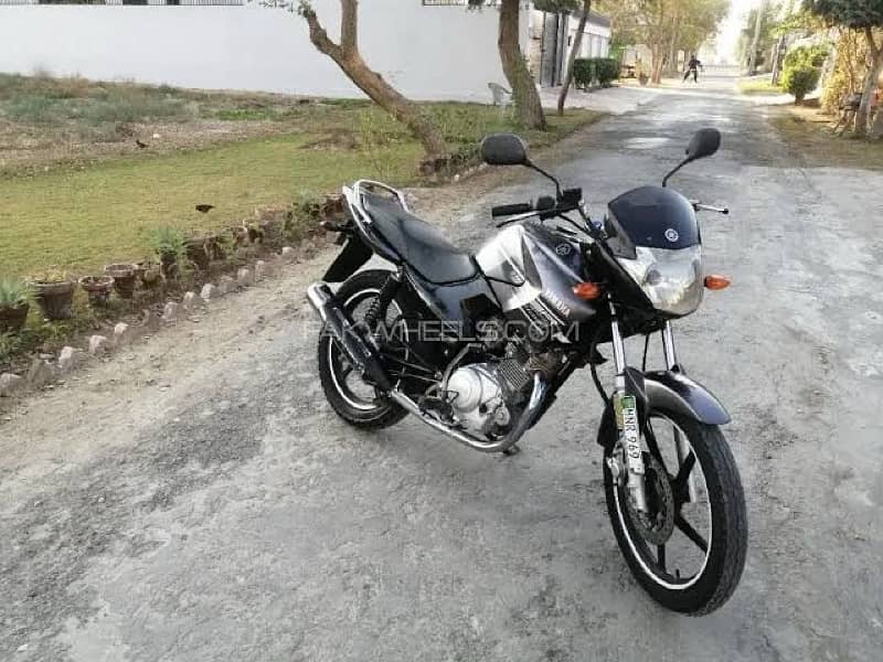 yamaha ybr 125 total jnvn stock bike 1