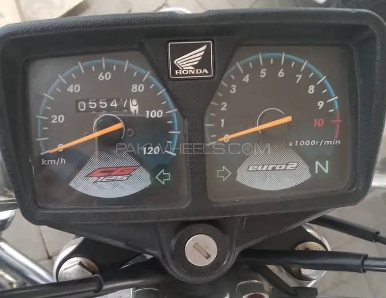 Honda CG 125 2022 3