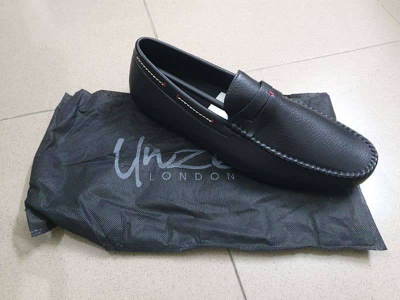 Unze Moccassins (Black, Brand new) 0