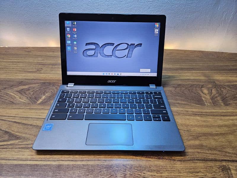 Acer Windows 11 Laptop with SSD 0