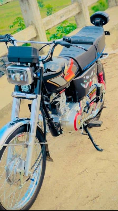 Honda 125 2017 modal double saman Peshawar number 0