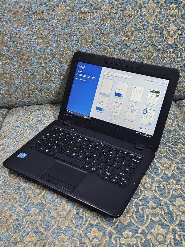 Lenovo Laptop With Windows and Android 6