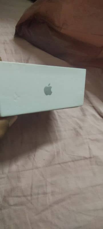 apple pods brand new daba pack 2