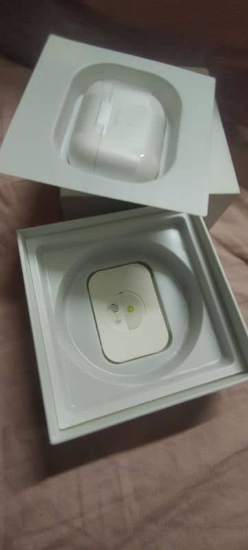 apple pods brand new daba pack 5