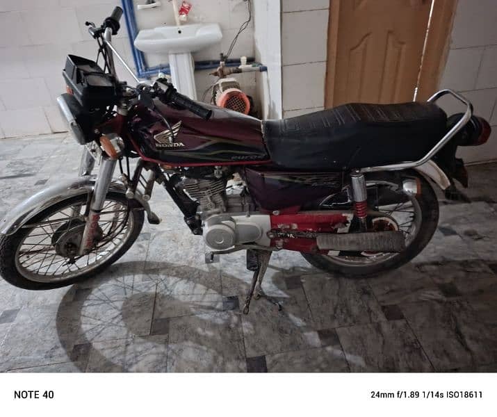 Honda 125 Rawalpindi Number 0