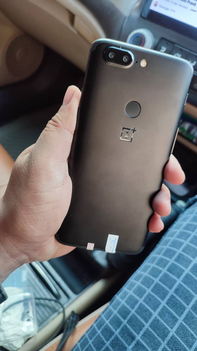 One Plus 5T Dual Sim PTA Approved 2