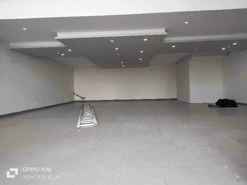 08 MARLA SHOP GROUND MEZZANINE FLOOR EXCELLENT LOCATION 5