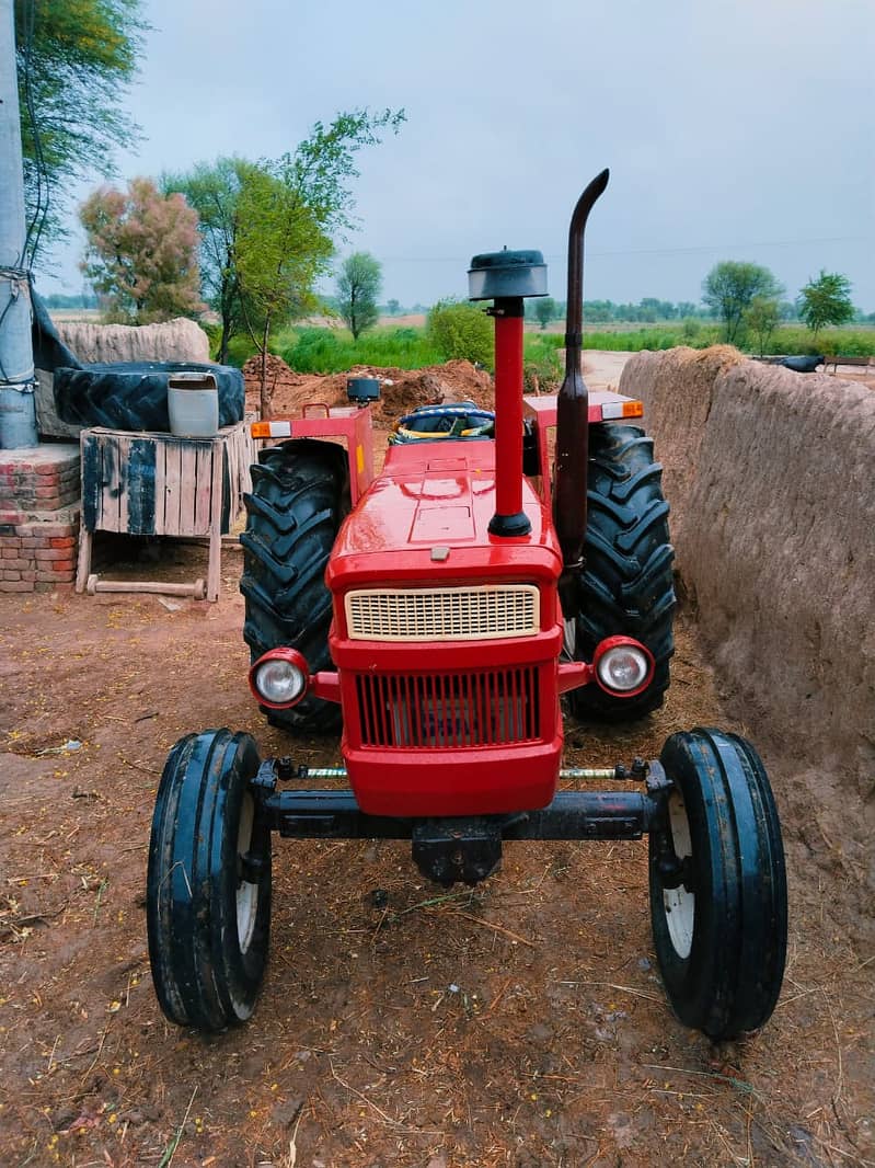 New Holland 640 Tractor Model 2022 4