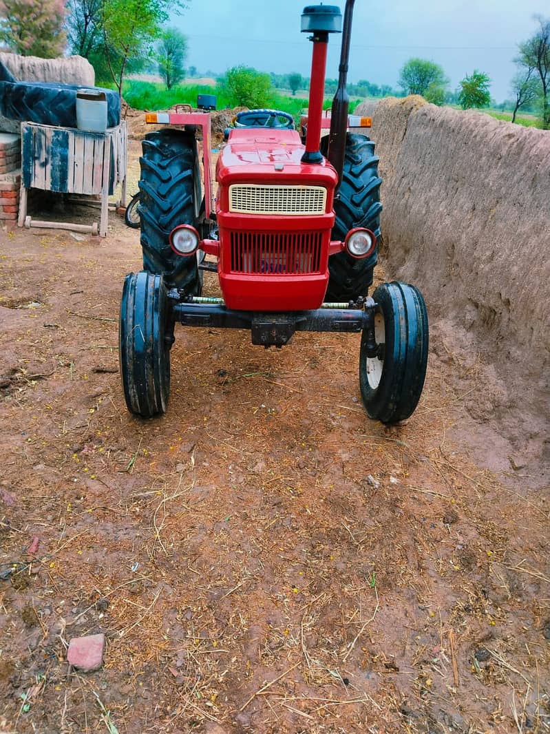 New Holland 640 Tractor Model 2022 5