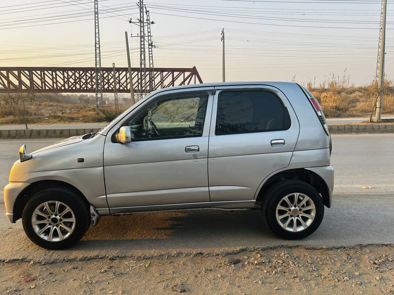 Daihatsu Terios Kid turbo 2009 2