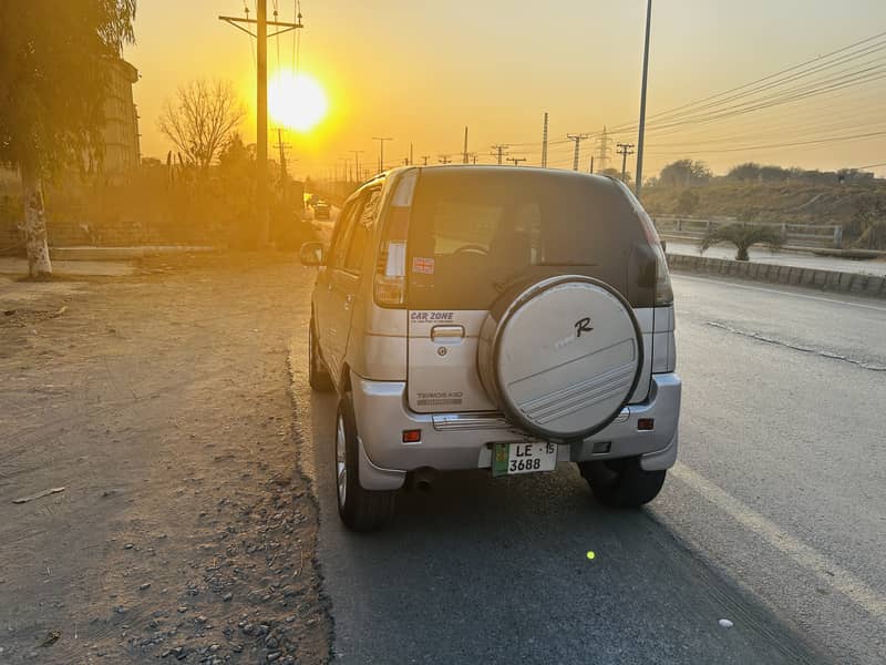 Daihatsu Terios Kid turbo 2009 3