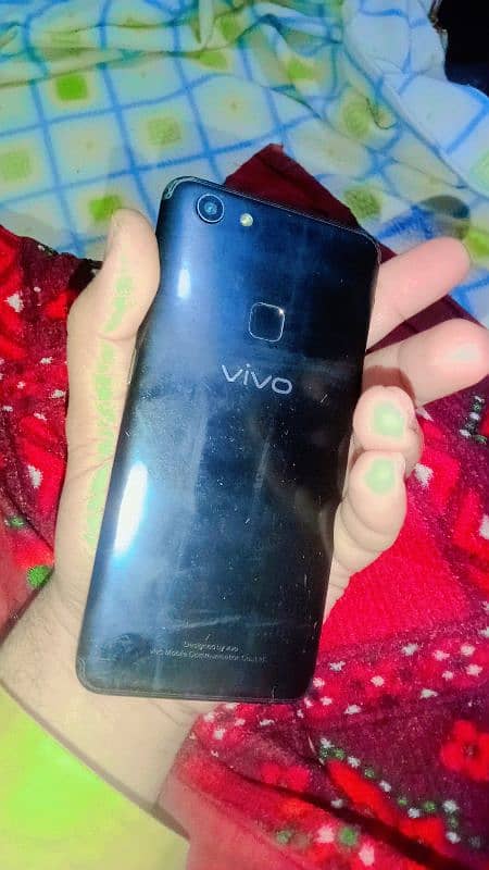 vivo v7 4 GB ram 32 GB rom 4